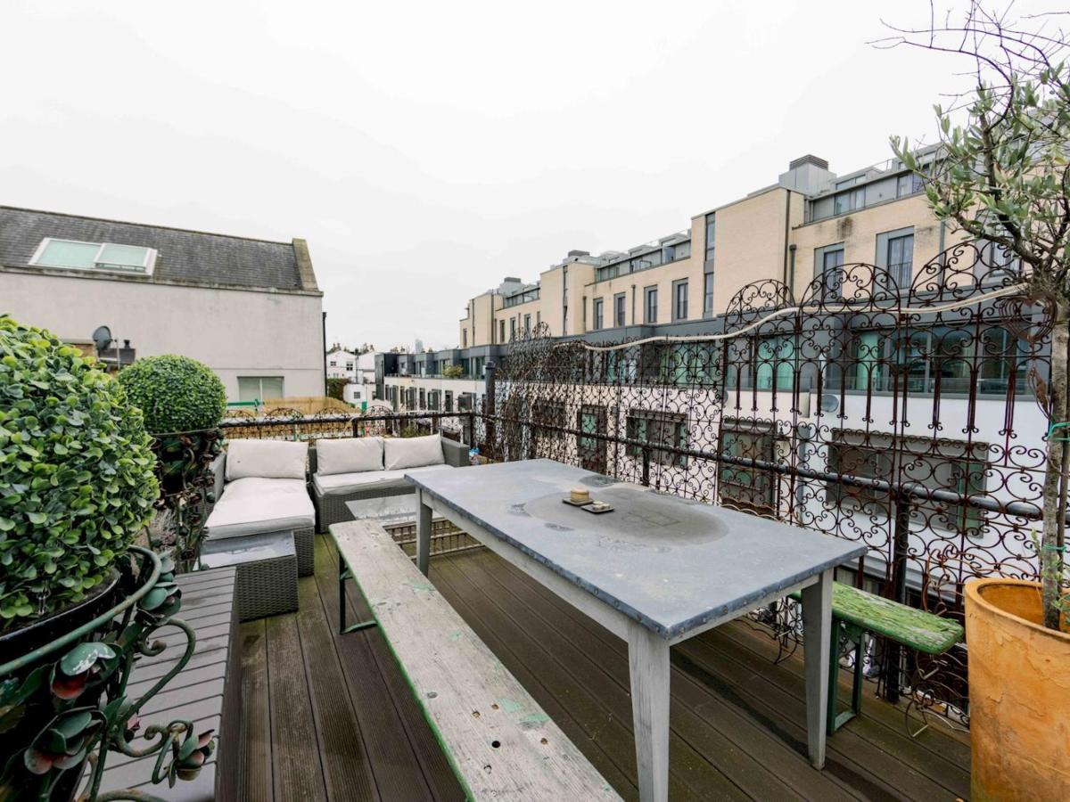 Pass The Keys Split-Floors Antique Apartment In Portobello Road London Exterior photo