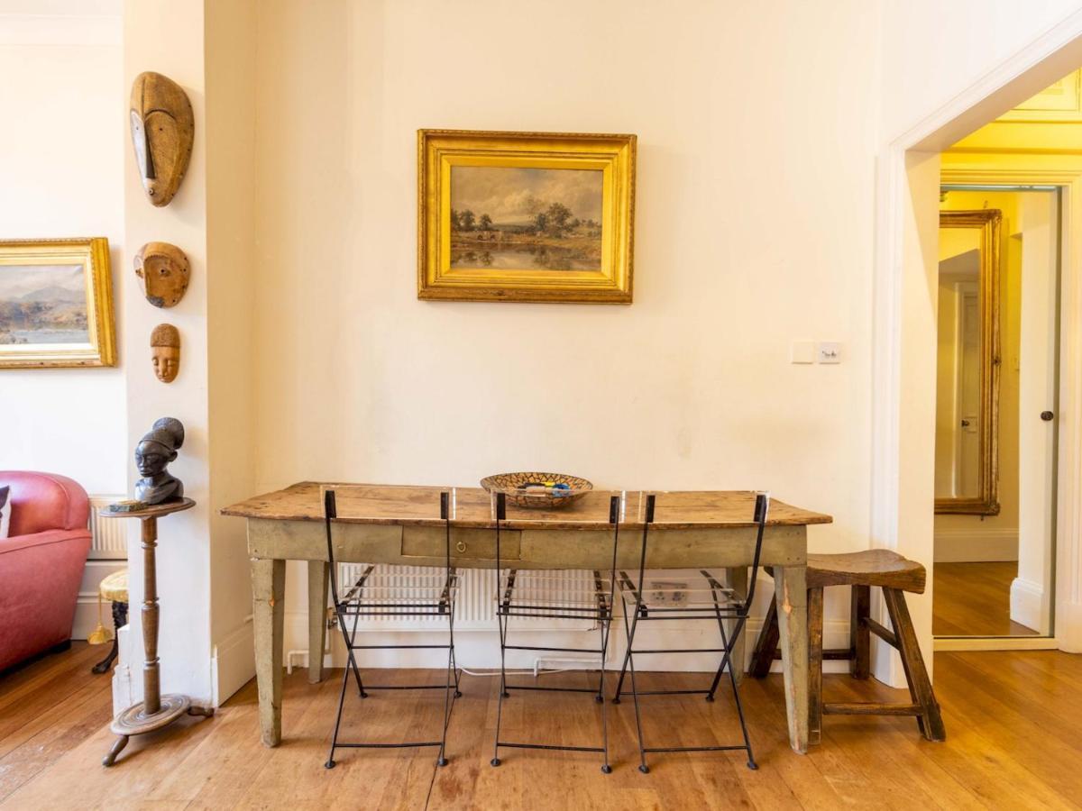 Pass The Keys Split-Floors Antique Apartment In Portobello Road London Exterior photo