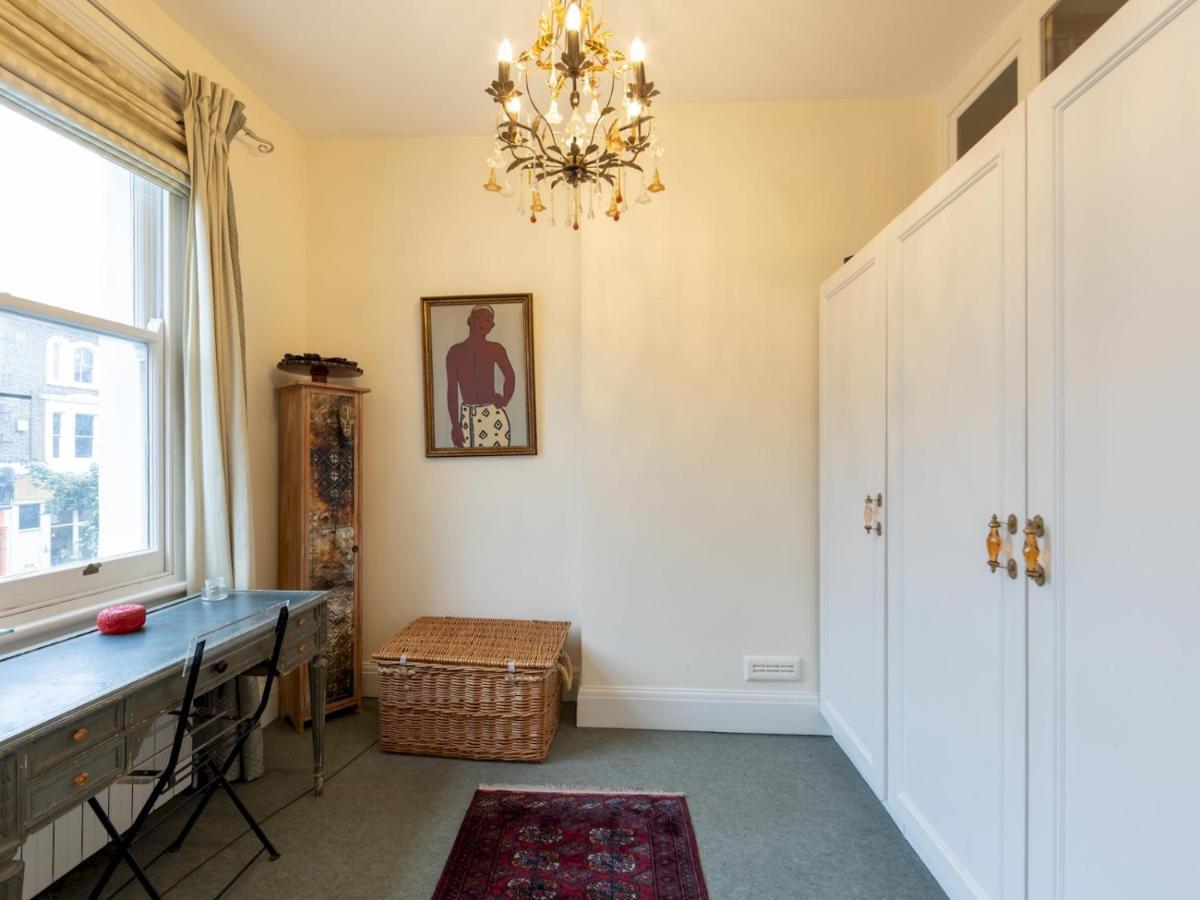 Pass The Keys Split-Floors Antique Apartment In Portobello Road London Exterior photo