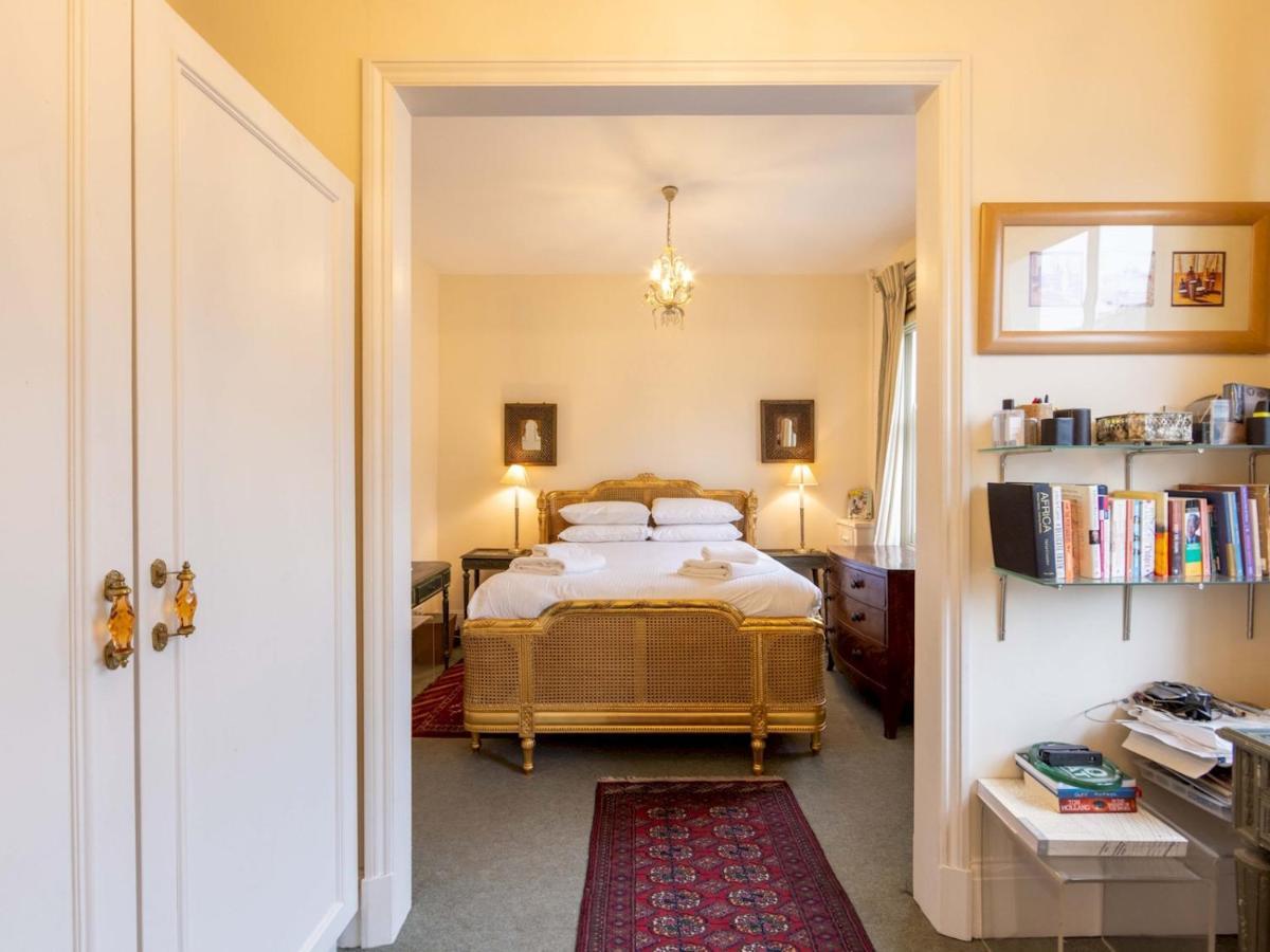 Pass The Keys Split-Floors Antique Apartment In Portobello Road London Exterior photo